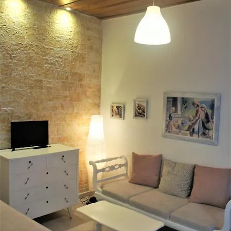 Apartment Traditional House In Corfu, Vlg